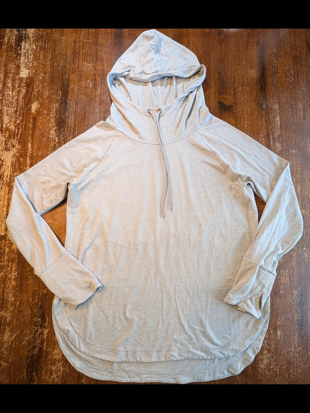 Athleta Pullover Hooded Top Womens Large Gray Lightweight Activewear Shirt
